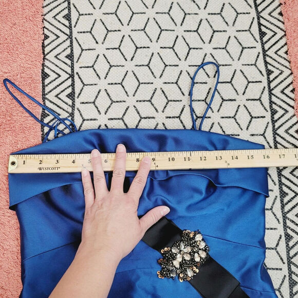 JS Collections Beaded Twill Strapless Sheath Dress in Peacock Blue, sz 8P - Picture 12 of 16